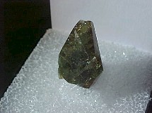 sphene_1tn.JPG (18718 bytes)